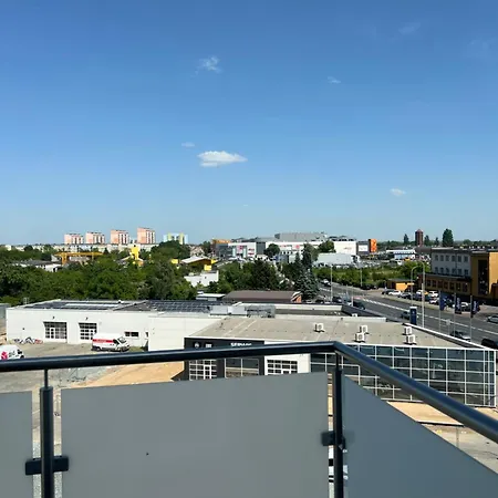 Kawalerka Z Widokiem Na *