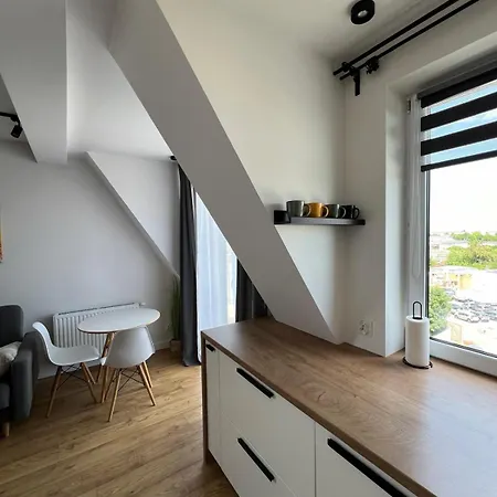 Kawalerka Z Widokiem Na Apartment