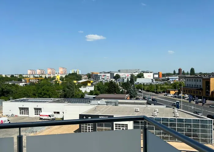 Kawalerka Z Widokiem Na *