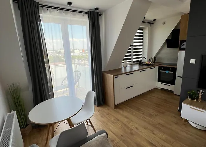 Kawalerka Z Widokiem Na *